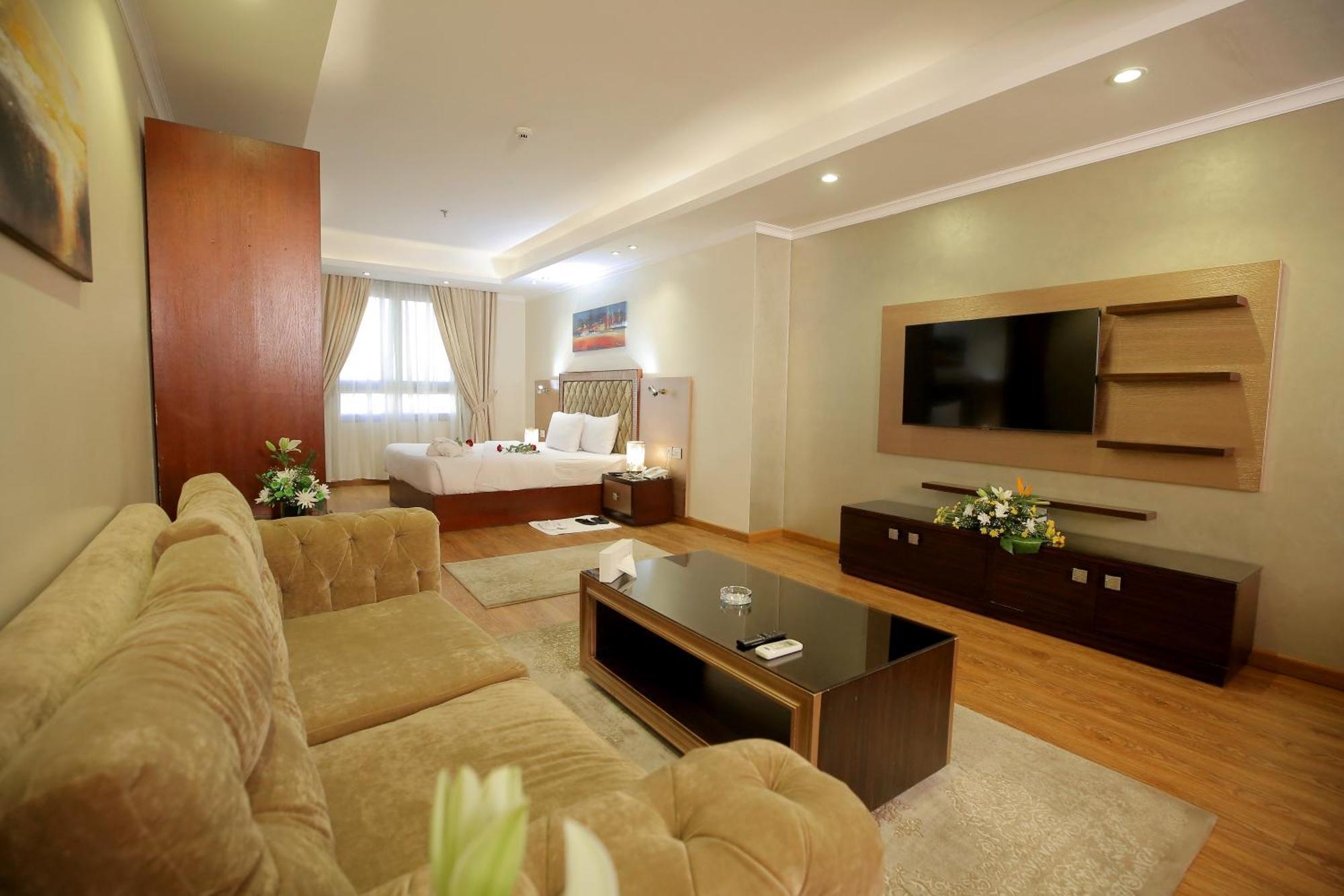 Apartment Taj & - Dokki